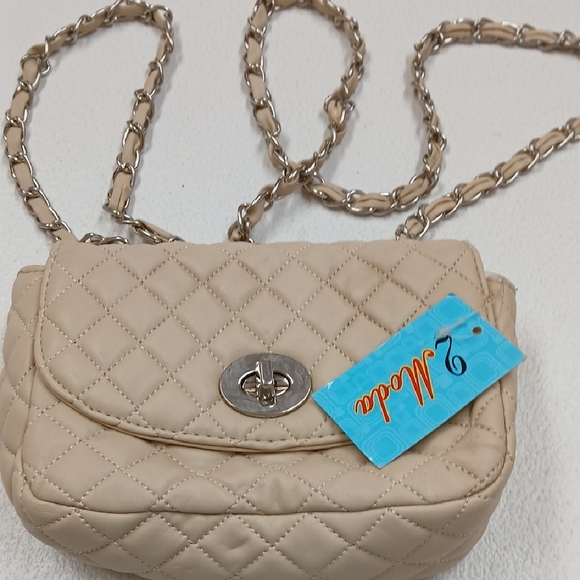 2Moda Handbags - Beige Quilted Crossbody Bag